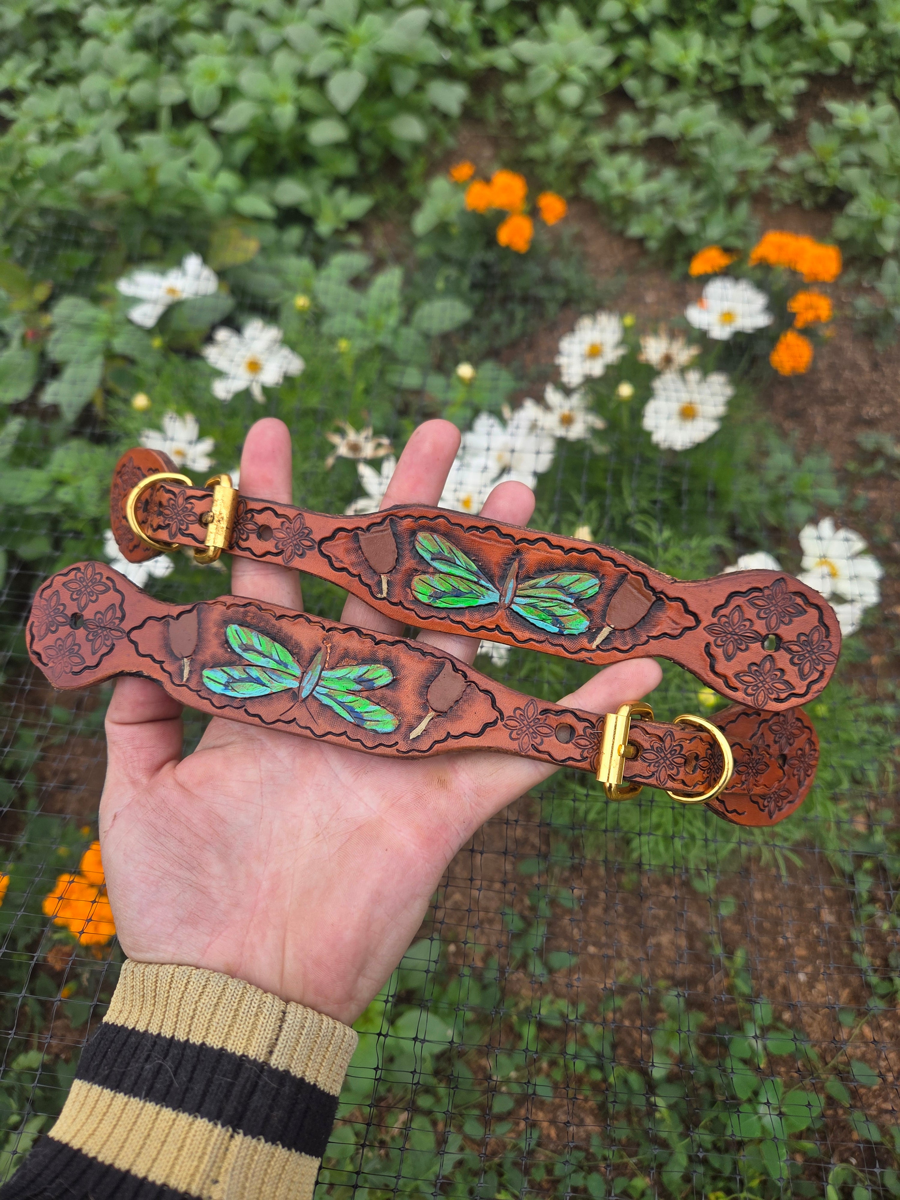 Dragonfly Spur Straps