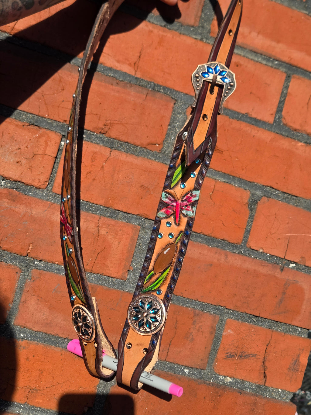 Dragonfly No-Ear Bridle